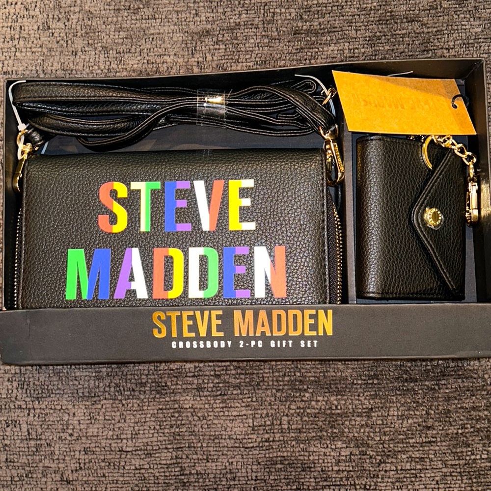 Crossbody Gift Set